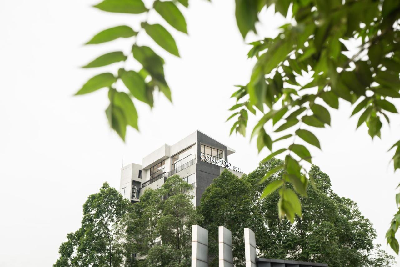 Conjioo Hotel Jakarta Managed By Mhm Tangerang Exterior photo